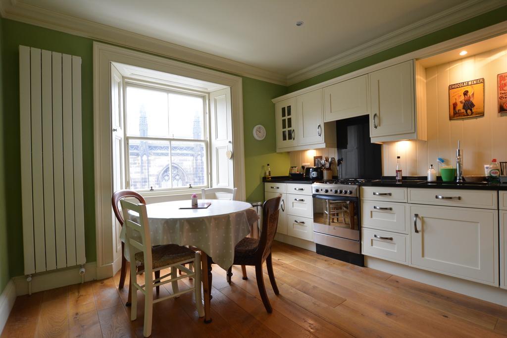 Royal Mile Elegance - Space & Luxury Edimburgo Exterior foto